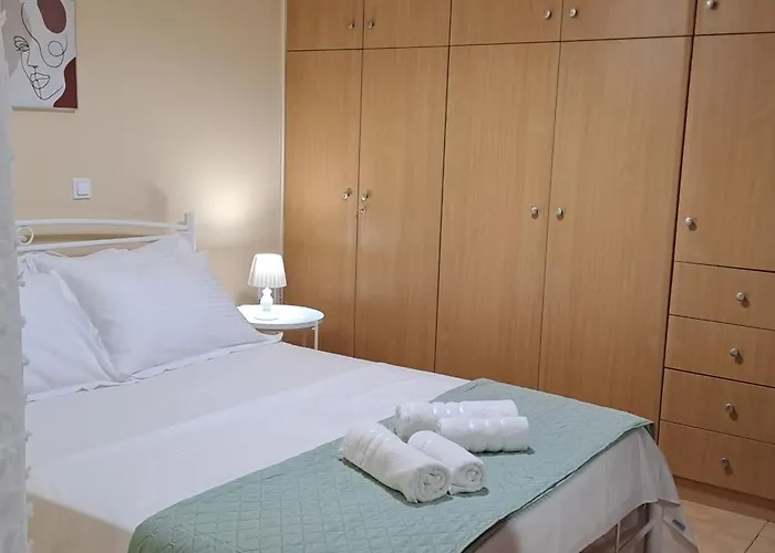 Victoria's House Calamata